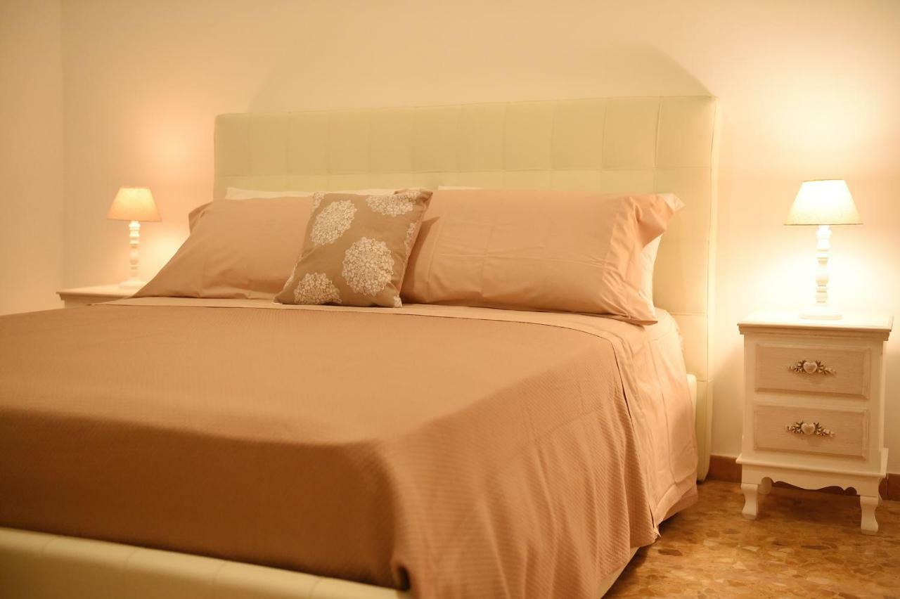 B&B Bonnes Suites Naples Extérieur photo