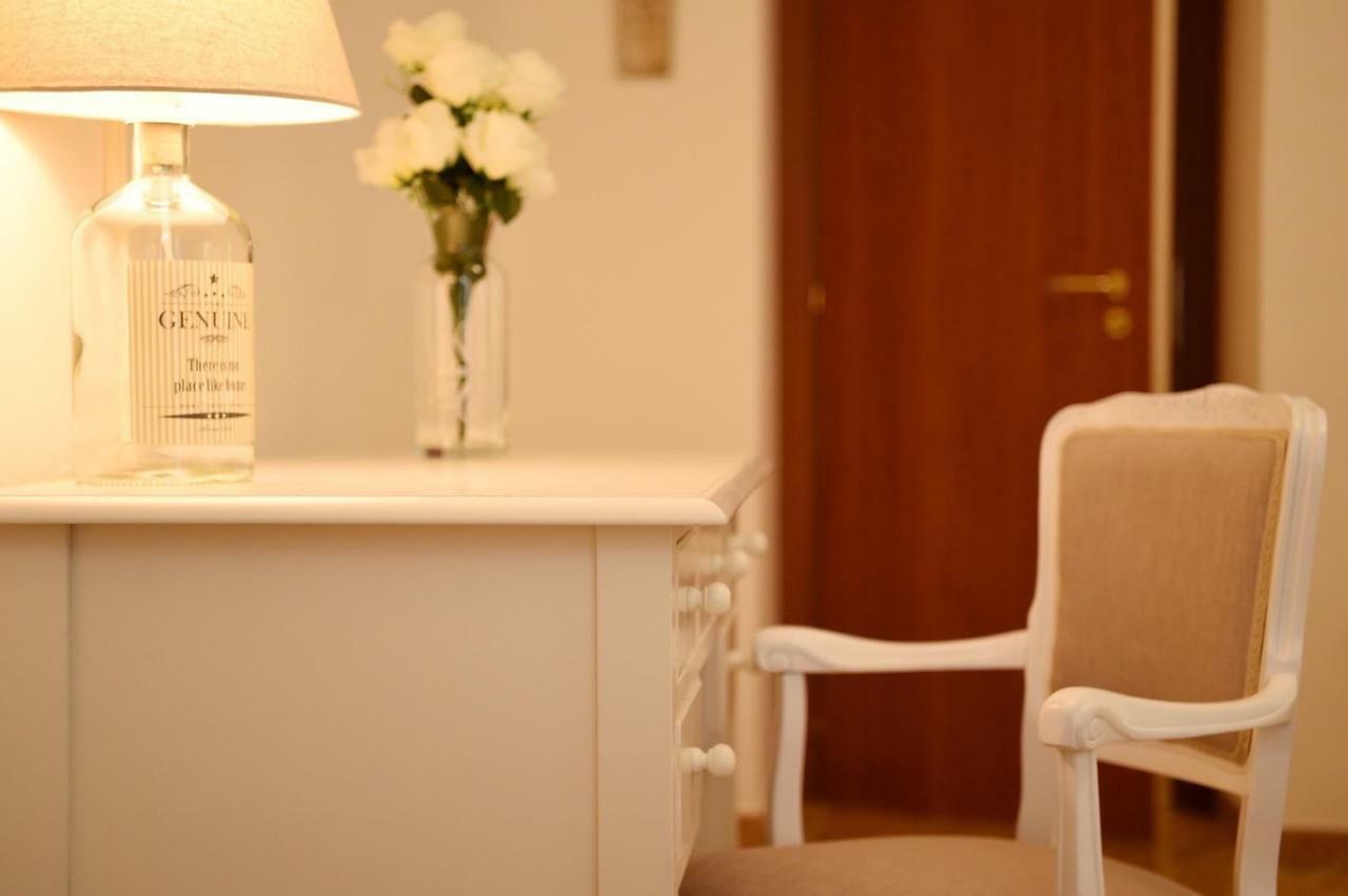 B&B Bonnes Suites Naples Extérieur photo