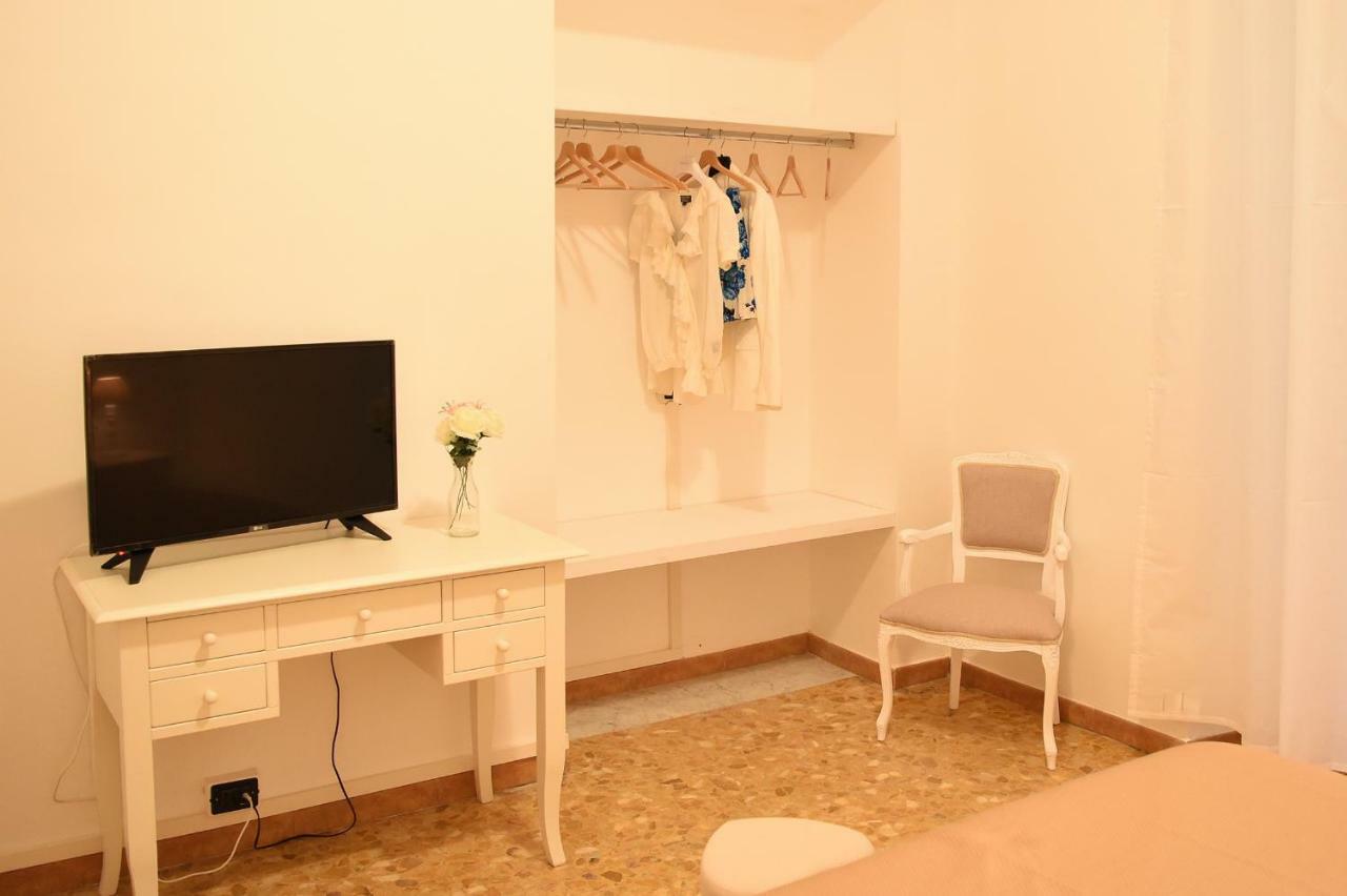 B&B Bonnes Suites Naples Extérieur photo