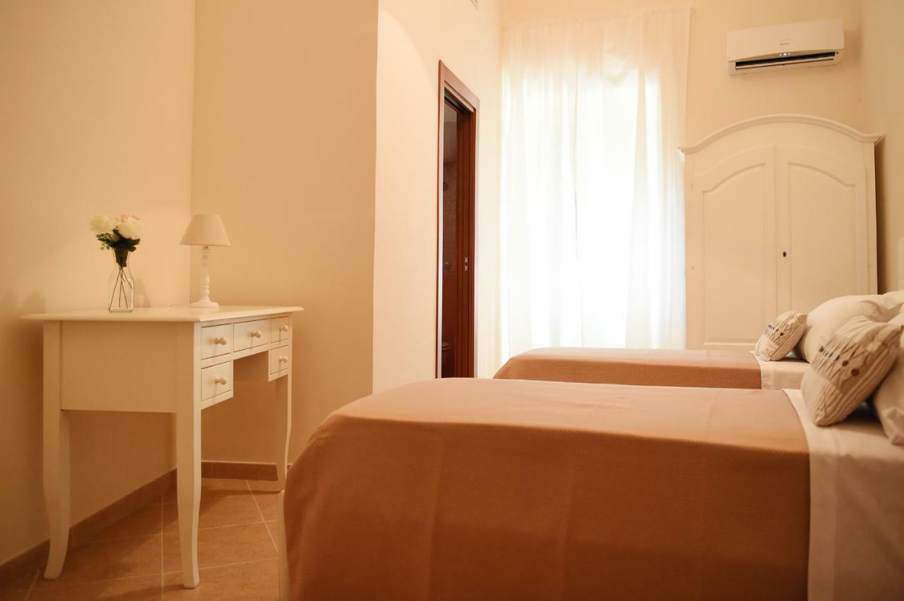 B&B Bonnes Suites Naples Extérieur photo