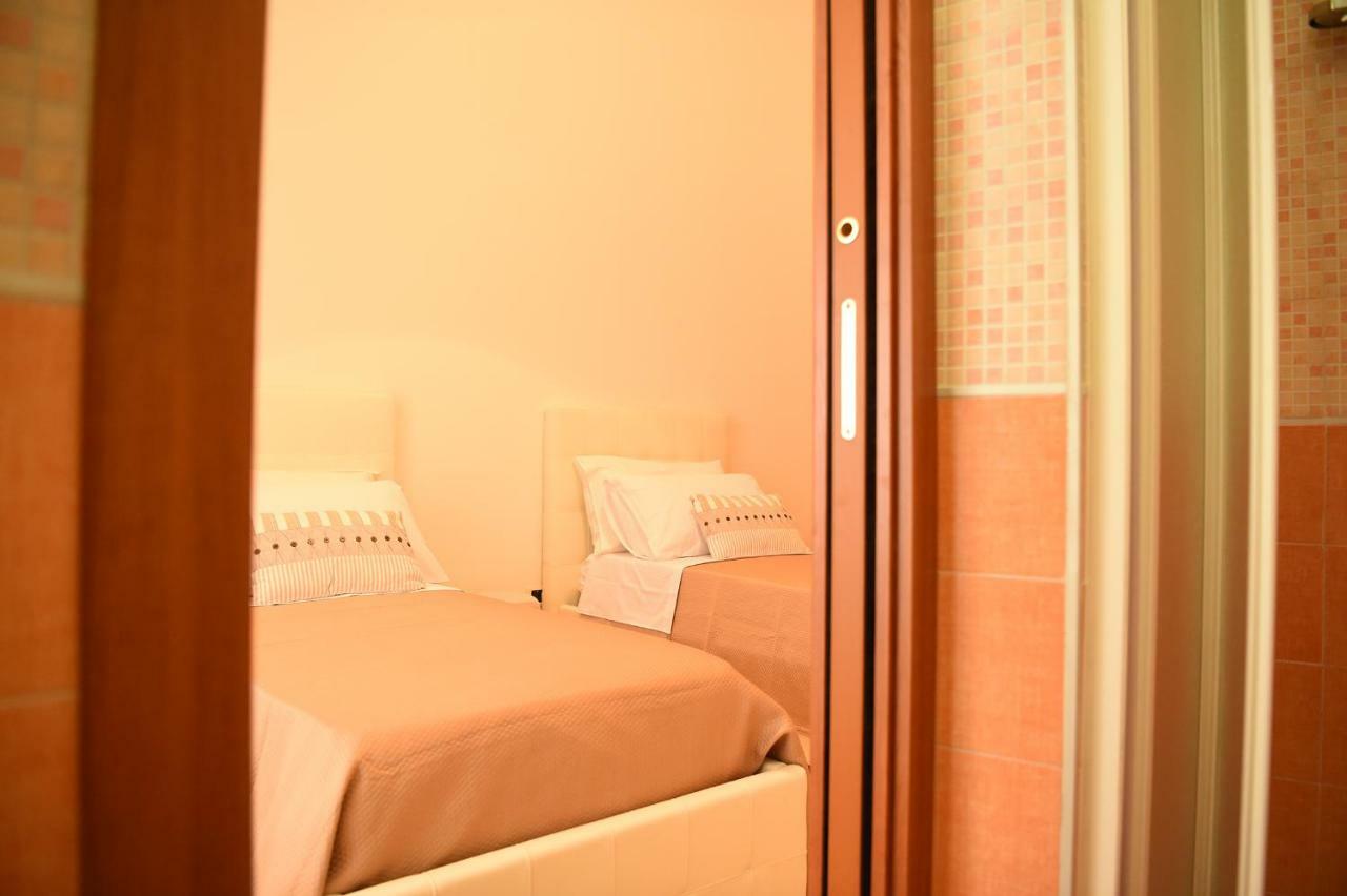 B&B Bonnes Suites Naples Extérieur photo