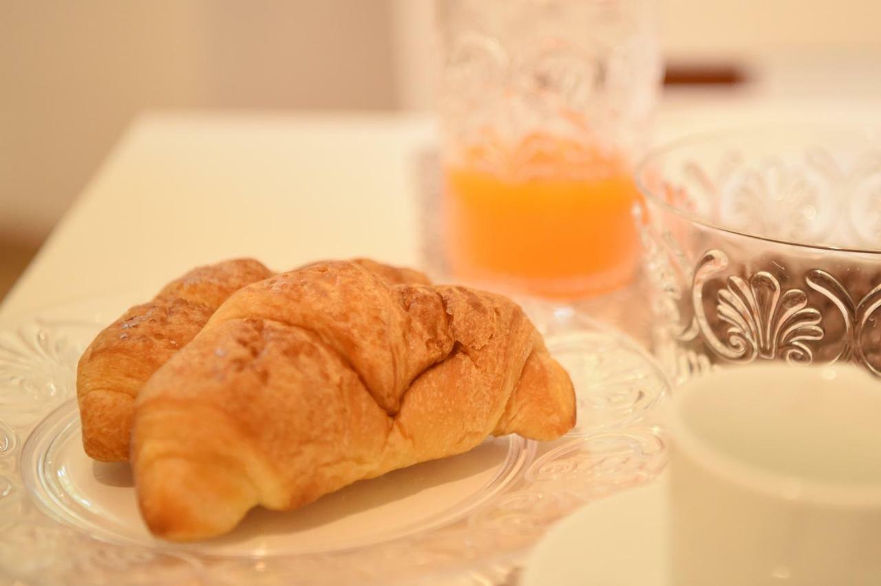 B&B Bonnes Suites Naples Extérieur photo